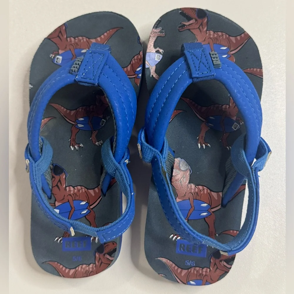 Reef Toddler Blue and Brown Dinosaur Sandals Size 5/6